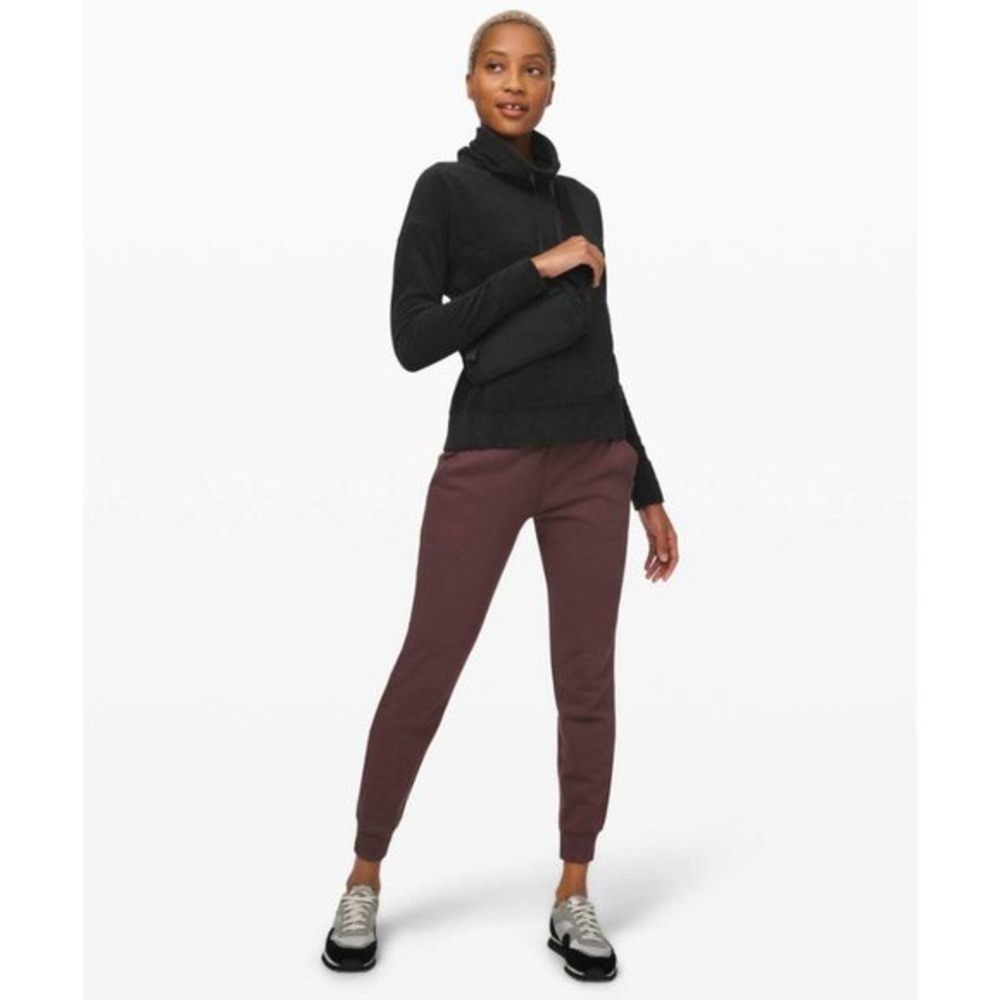 🆕 Lululemon Go Forward Pullover Black